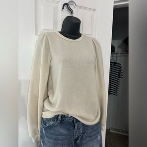 Perfect Peach size small cozy top with back faux buttons